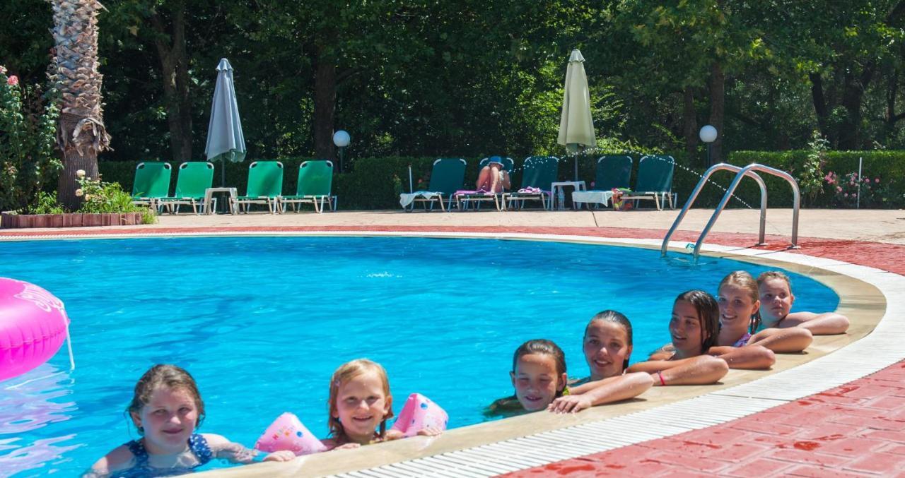 Damia Hotel Apts Sidárion Esterno foto