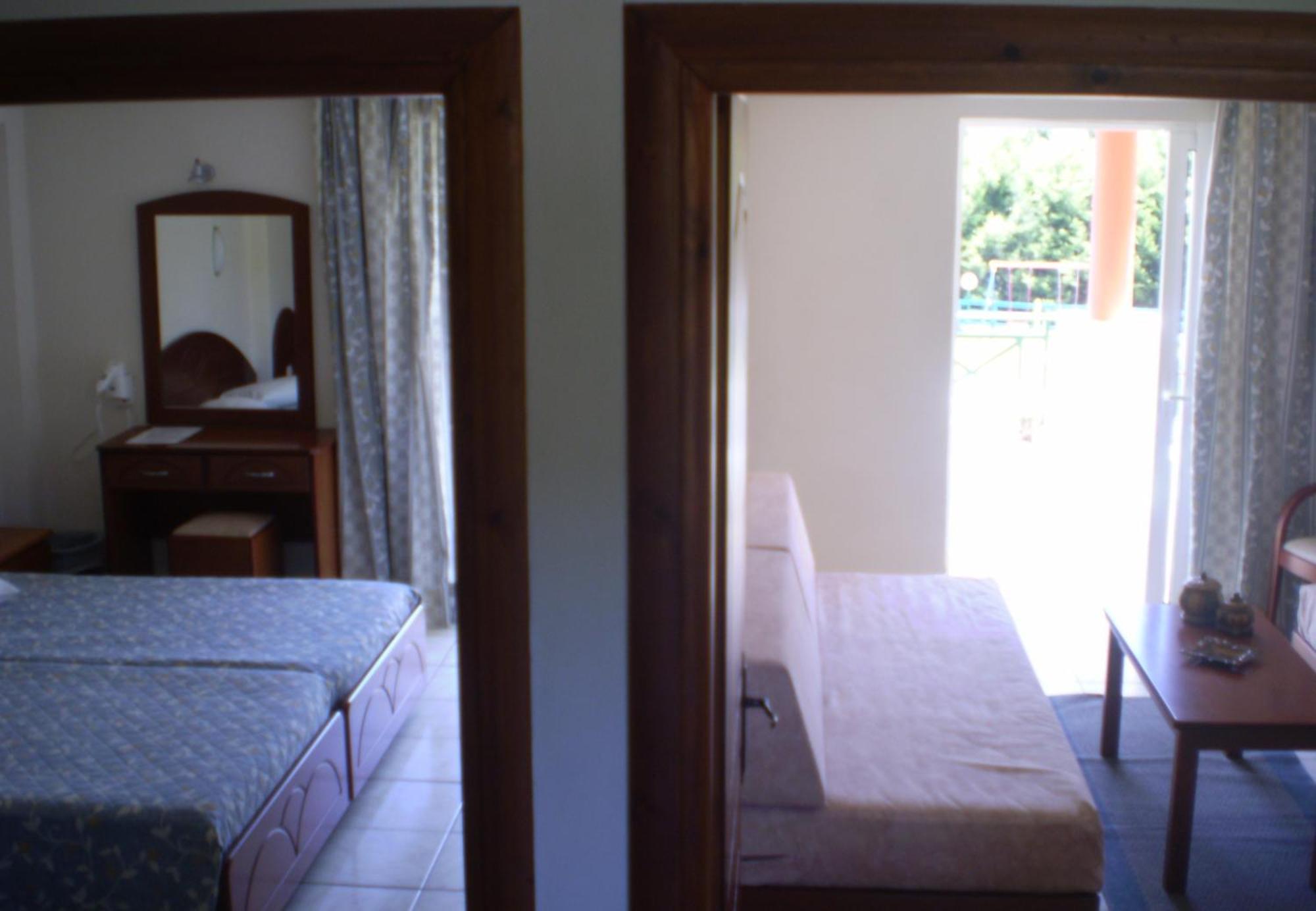 Damia Hotel Apts Sidárion Esterno foto