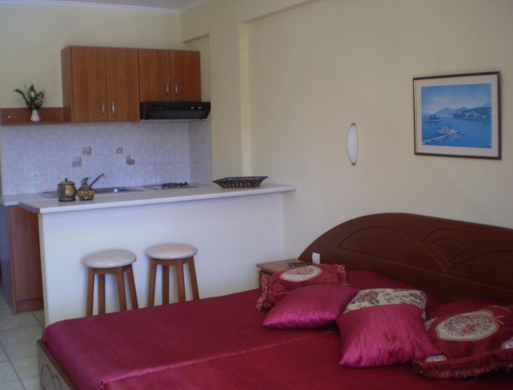 Damia Hotel Apts Sidárion Esterno foto